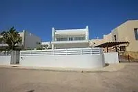 Zuzu * Protaras