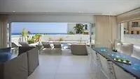 Zuzu Villa