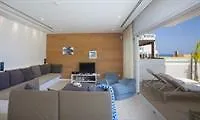 Zuzu Villa *